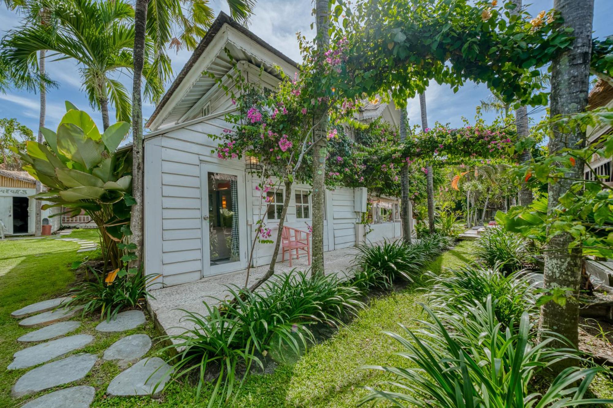 Villa Kalis, 10 Bedroom Family And Group Villa Seminyak Buitenkant foto