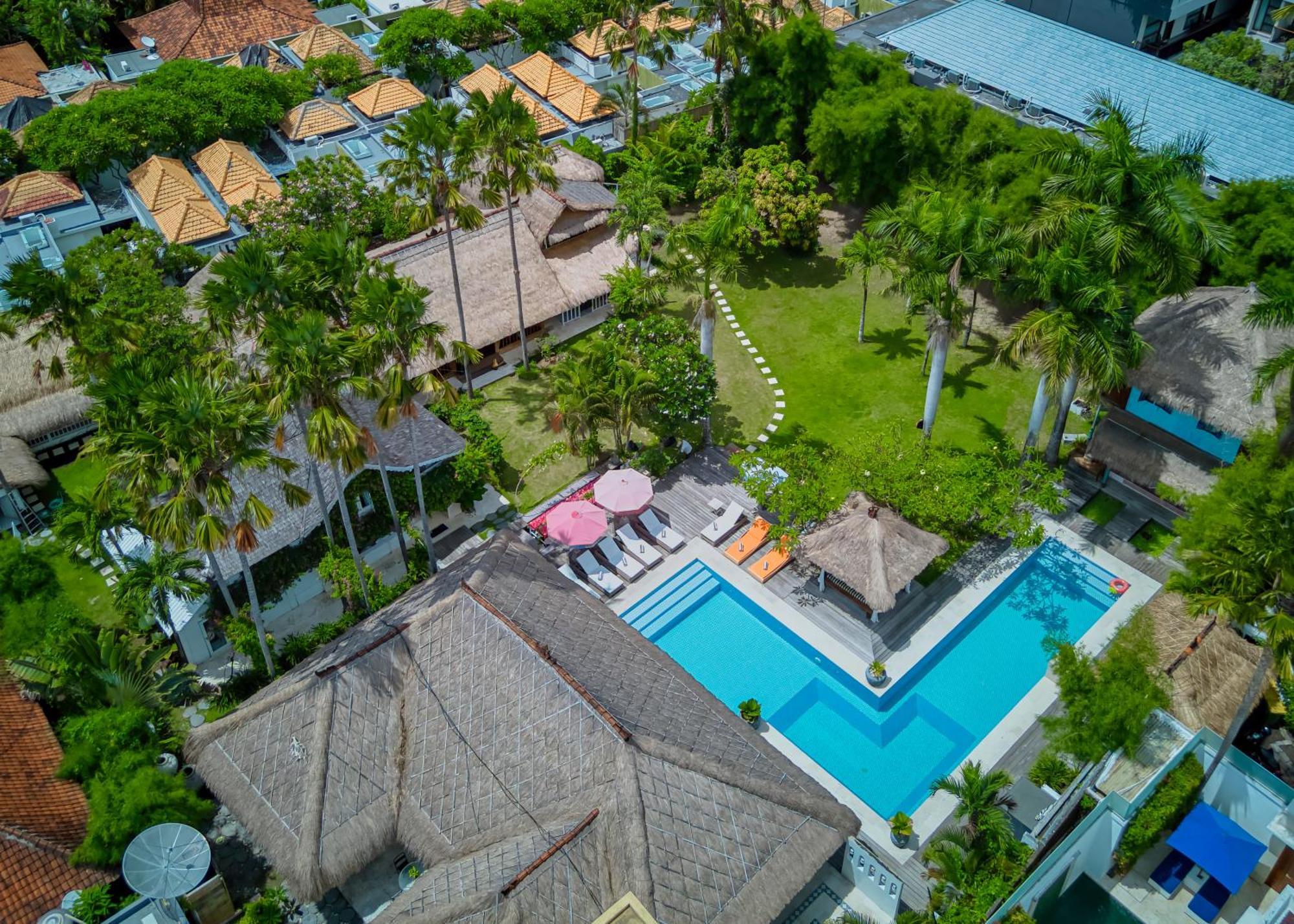 Villa Kalis, 10 Bedroom Family And Group Villa Seminyak Buitenkant foto