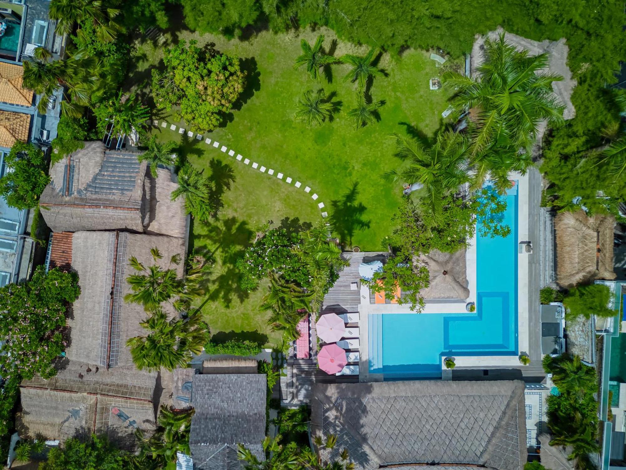 Villa Kalis, 10 Bedroom Family And Group Villa Seminyak Buitenkant foto